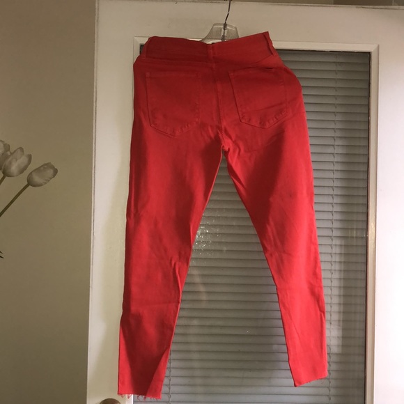 Banana Republic Petite High-Rise Skinny Jean - Picture 4 of 10